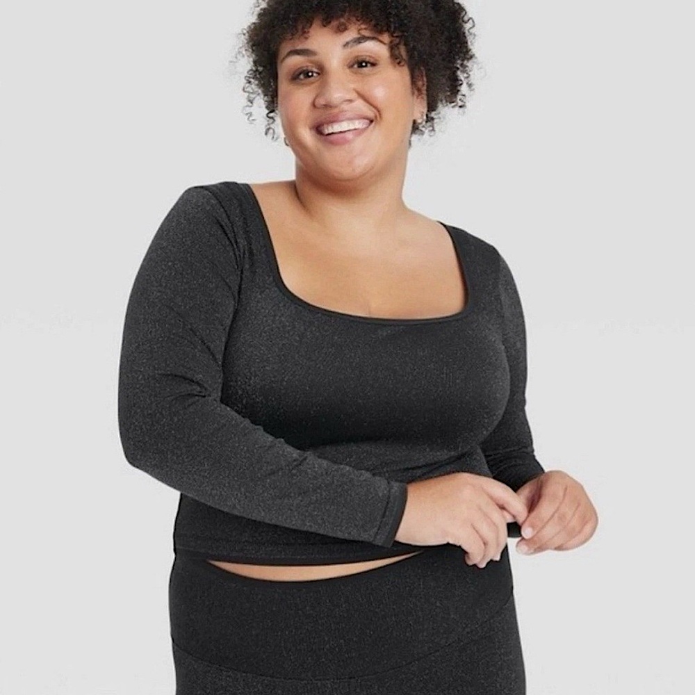 All in Motion Seamless Shimmer Cropped Top, Size XXL - NWT
